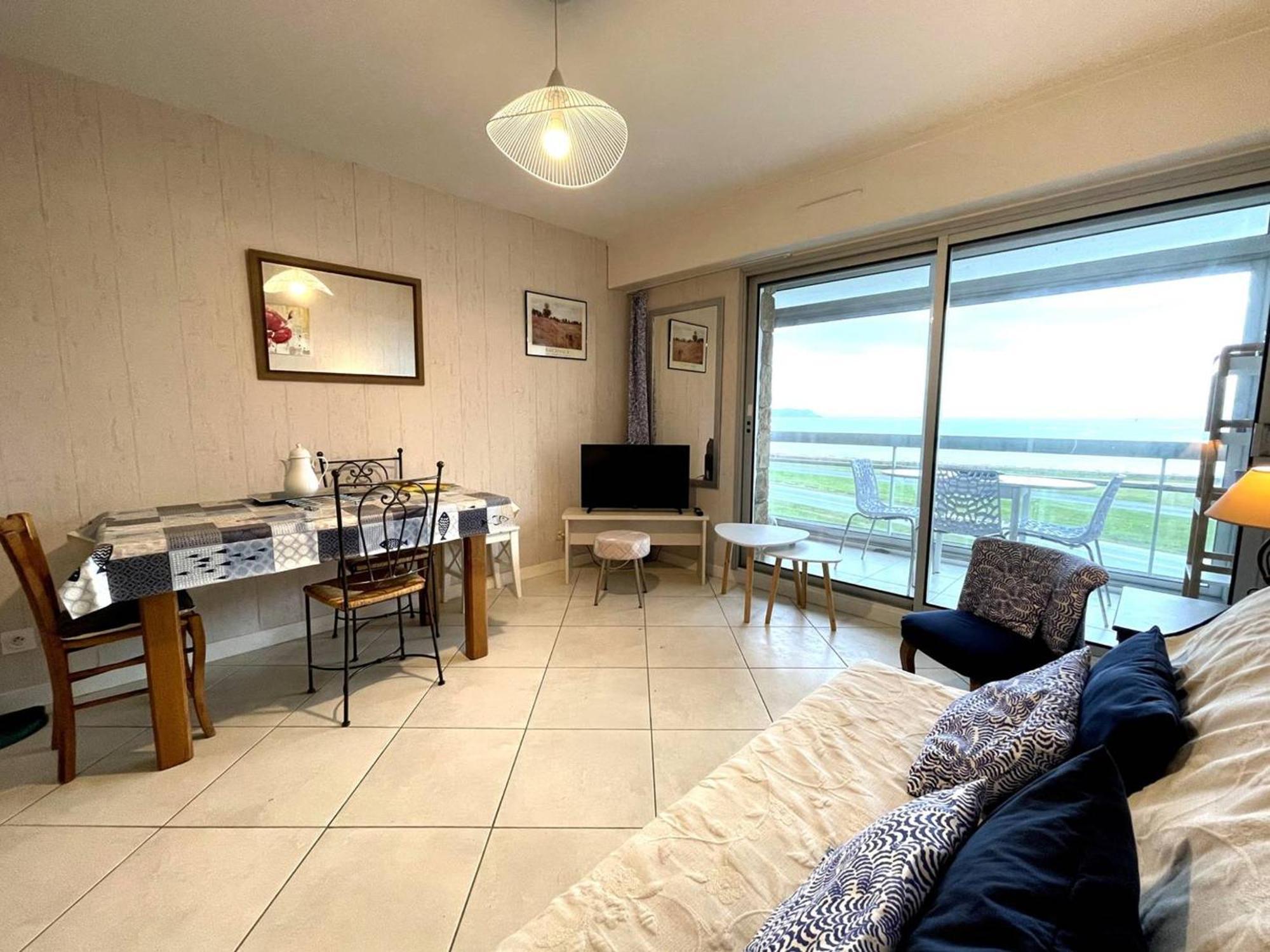 Appartement 3* A Perros-Guirec, Plage A 50M, Garage Prive - Fr-1-368-73 Bagian luar foto